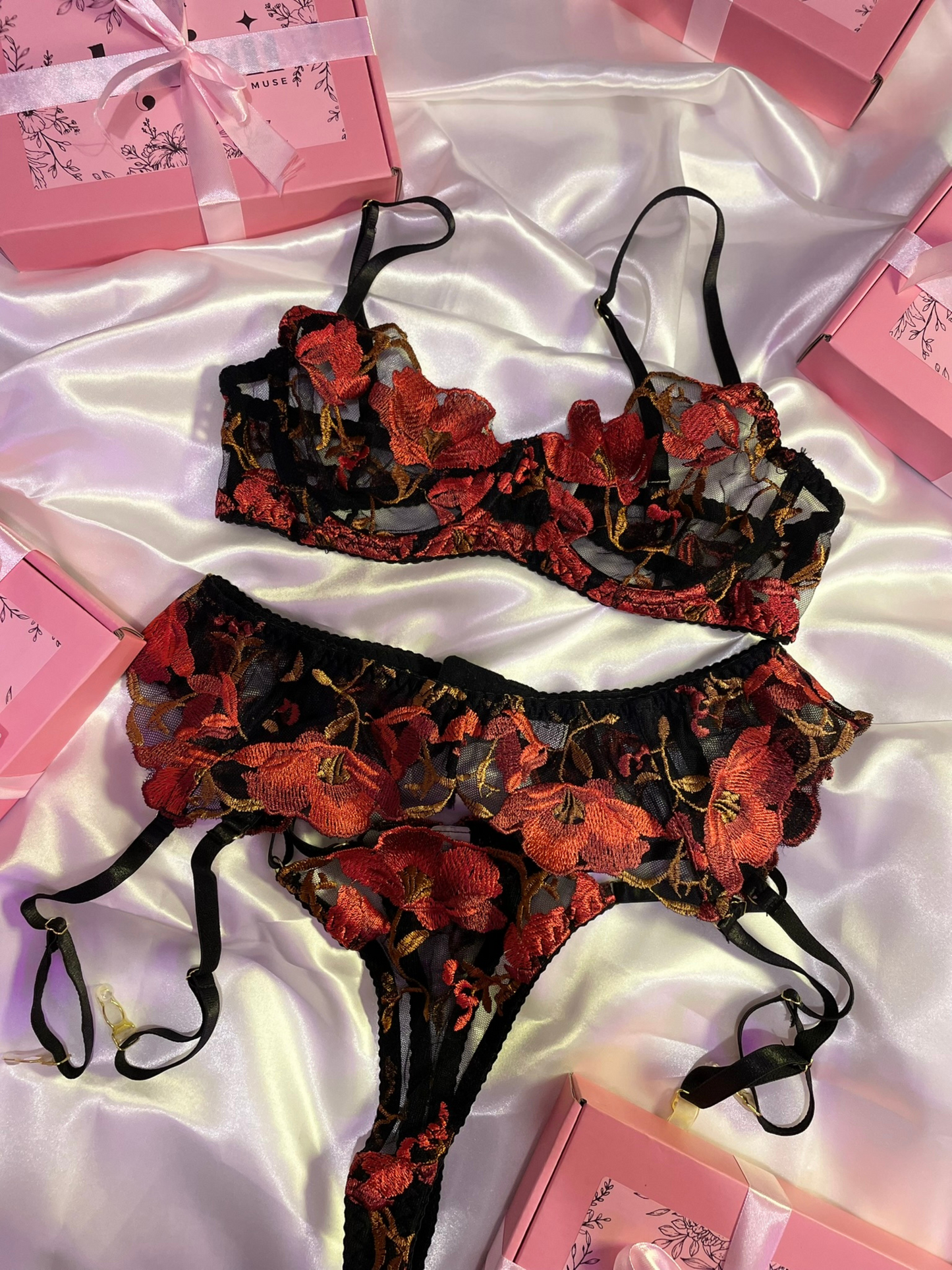 Crimson Kisses Lingerie Set ๐ฅ๐